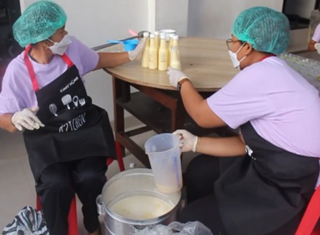 Inovasi Susu Jagung, Eskalasi Produk Lokal dan Pemberdayaan Masyarakat Melalui Minuman Unggulan Desa Penuh Nutrisi